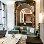 Hotel Moevenpick Old Town 5*