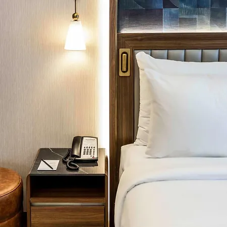Moevenpick Old Town Hotel 5*