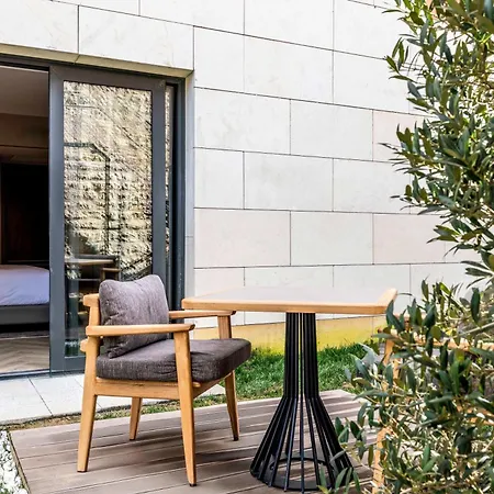 Moevenpick Old Town Hotel 5*
