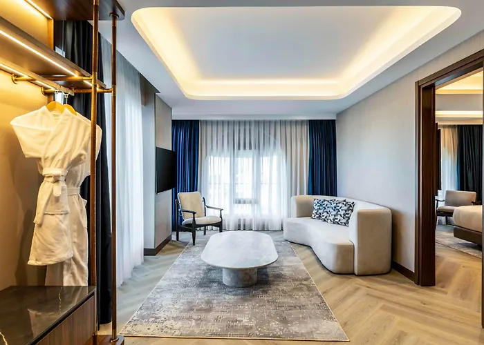 Mövenpick Old Town Hotell