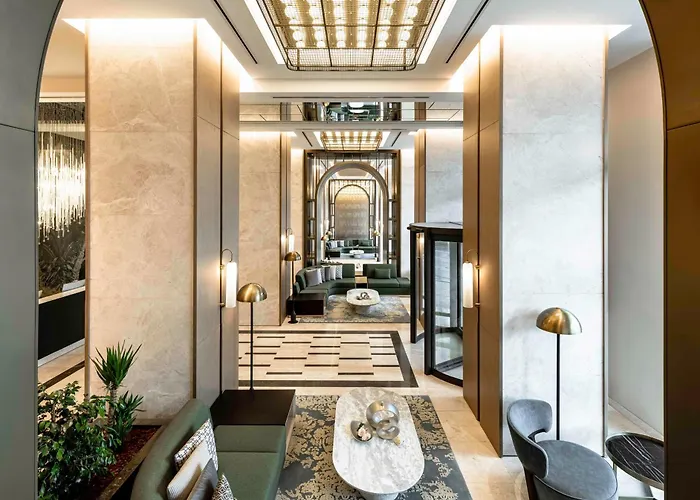 Hotell Mövenpick Old Town